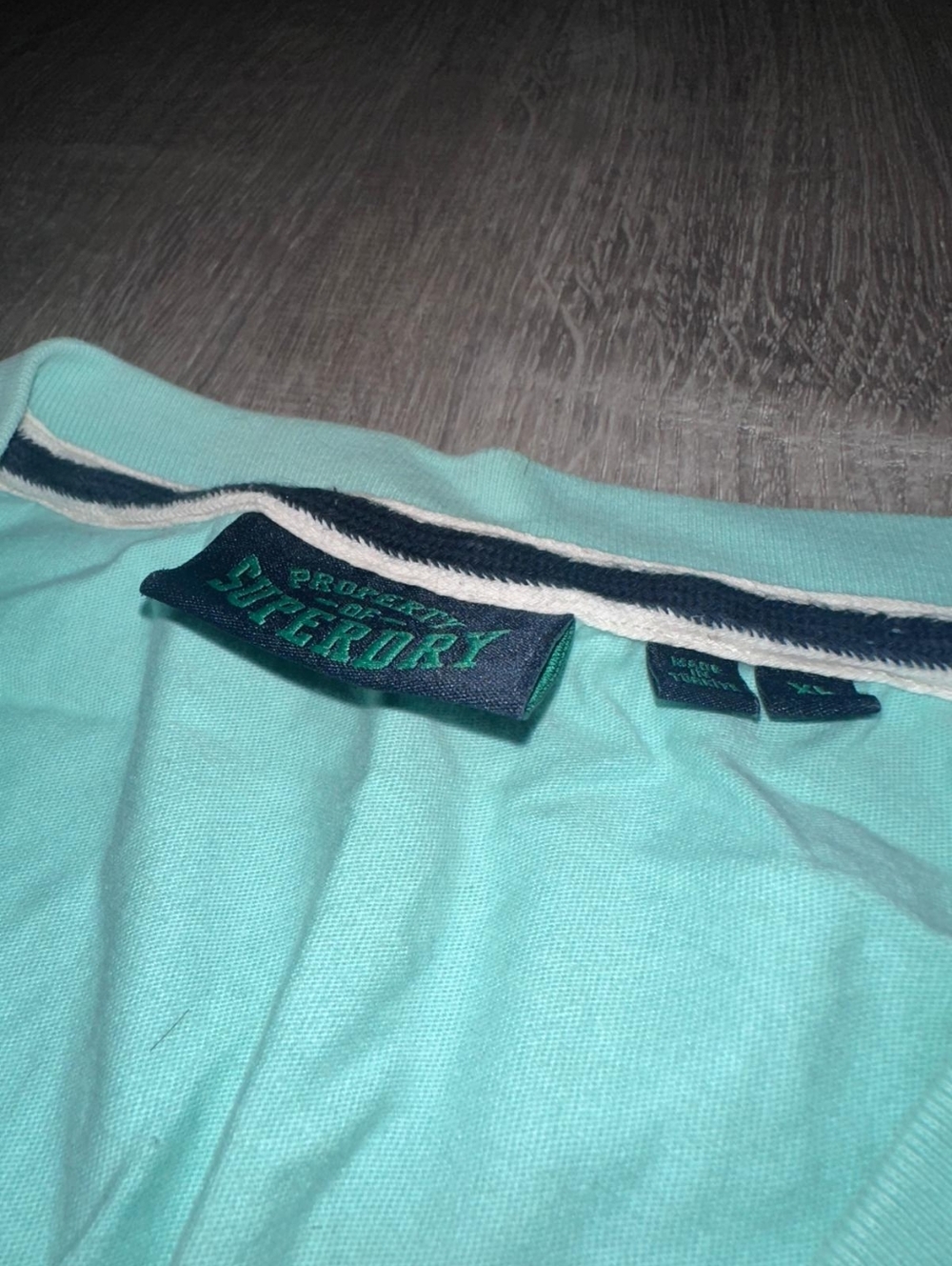 Superdry Men’s Light Mint V-Neck Short Sleeve Tee - Picture 4 of 7